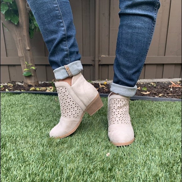 Sand Faux Suede Ankle Booties - Picture 4 of 6